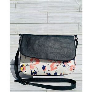 Jaclyn Smith Floral Crossbody Handbag w/ Adjustable Strap